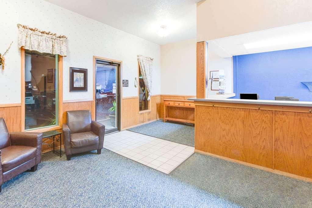 ซูเปอร์ 8 บาย วินด์แฮม เบอร์ลิงตัน Hotel ภายใน รูปภาพ
