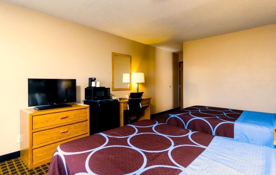 ซูเปอร์ 8 บาย วินด์แฮม เบอร์ลิงตัน Hotel ภายนอก รูปภาพ