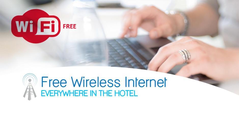 ซูเปอร์ 8 บาย วินด์แฮม เบอร์ลิงตัน Hotel ภายนอก รูปภาพ